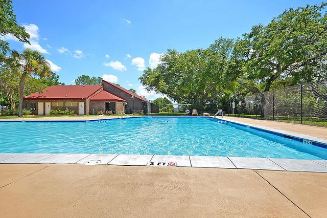 4354 Great Oak Drive, North Charleston, SC 29418