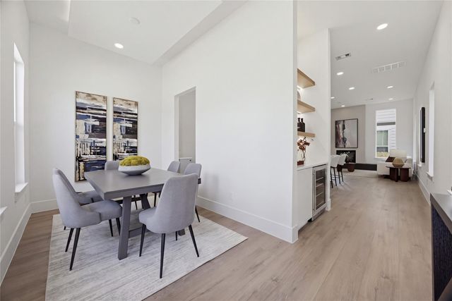 1004 E 35th Street, Houston, TX 77022