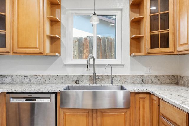 10539 Marcel Way, Rancho Cordova, CA 95670