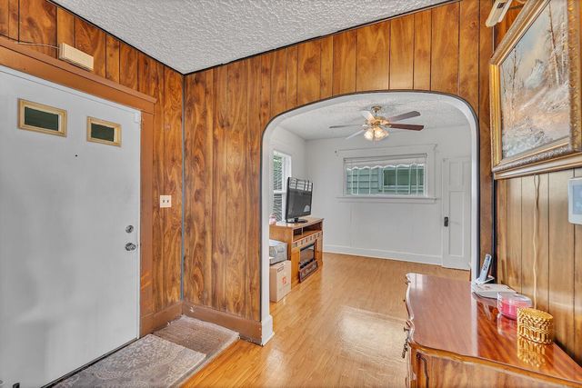 1822 Woodland AVENUE, Racine, WI 53403