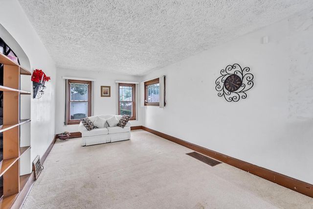1822 Woodland AVENUE, Racine, WI 53403