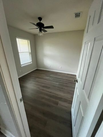 103 David Drive, Sanger, TX 76266