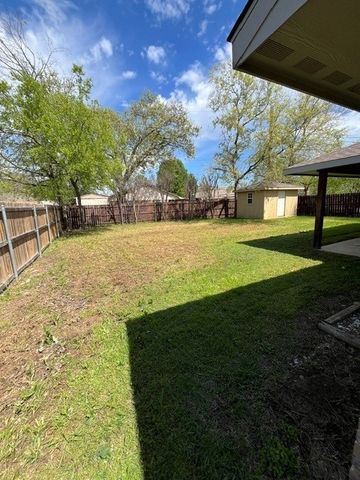 103 David Drive, Sanger, TX 76266