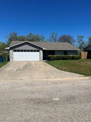 103 David Drive, Sanger, TX 76266