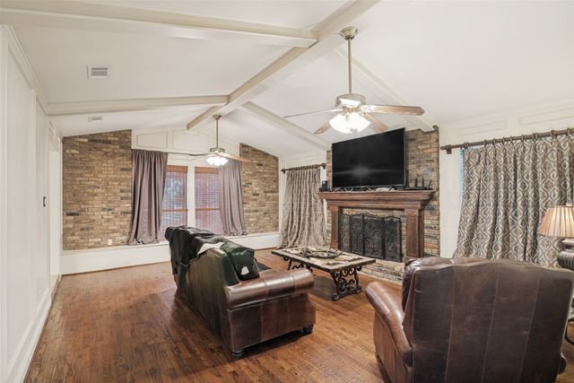 9 Stillwaters Drive, Heath, TX 75032