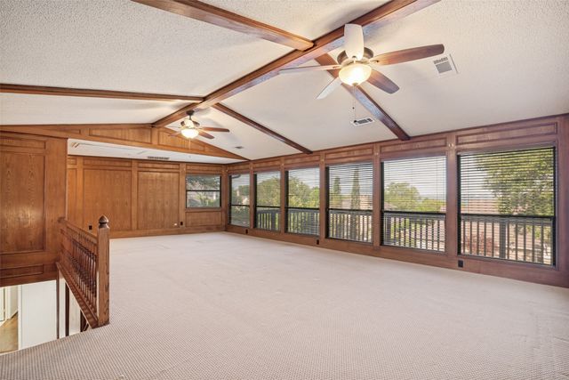 9 Stillwaters Drive, Heath, TX 75032