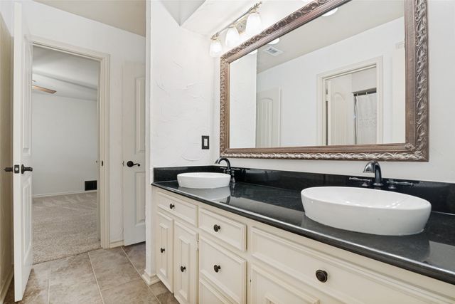 9 Stillwaters Drive, Heath, TX 75032