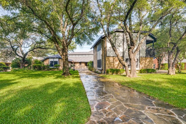 9 Stillwaters Drive, Heath, TX 75032