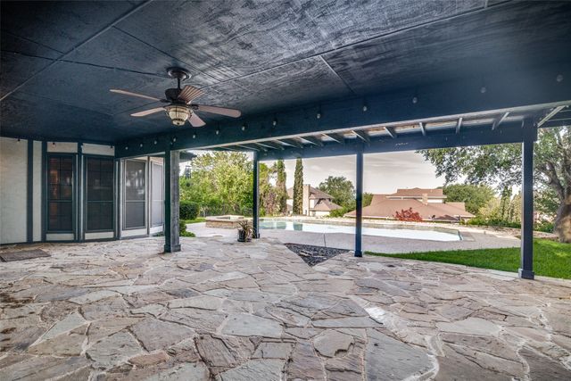 9 Stillwaters Drive, Heath, TX 75032