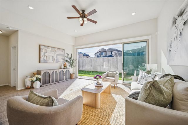 4017 Delta Rose Street, Houston, TX 77018