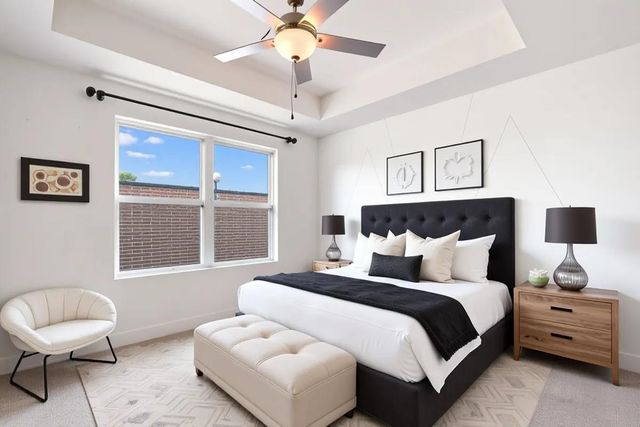 1333 W 22nd Street F, Houston, TX 77008