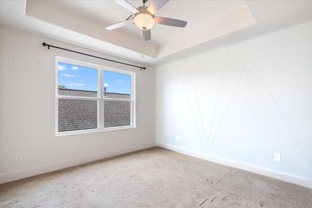 1333 W 22nd Street F, Houston, TX 77008