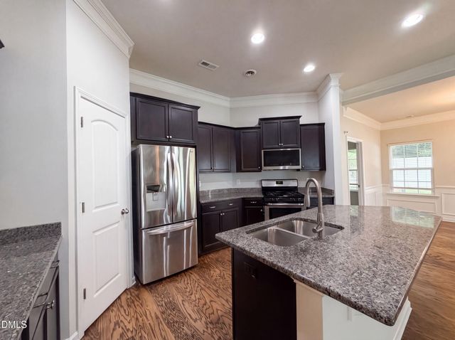 1468 Abercorn Lane, Sanford, NC 27330