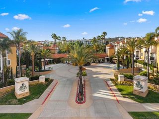 2250 Camino de la Reina 202, San Diego, CA 92108