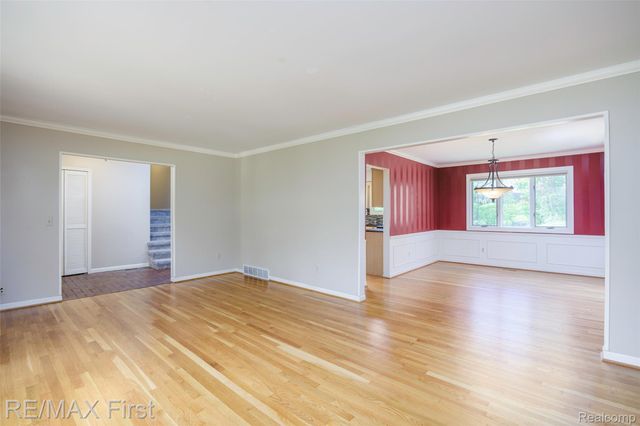 3338 Serenity Road, Oakland Charter Township, MI 48363