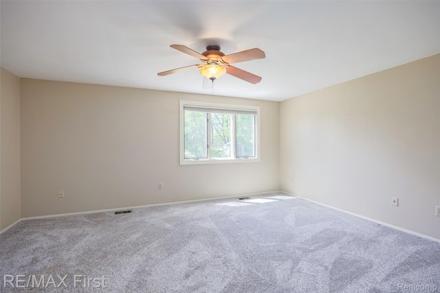 3338 Serenity Road, Oakland Charter Township, MI 48363