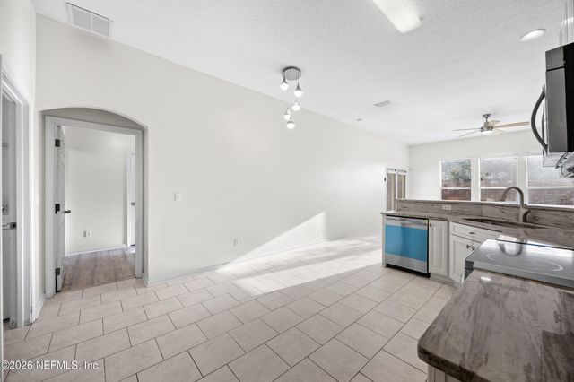 2457 BROOK PARK Way, Jacksonville, FL 32246