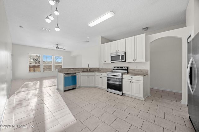 2457 BROOK PARK Way, Jacksonville, FL 32246