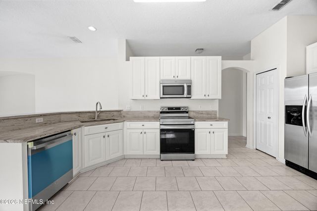 2457 BROOK PARK Way, Jacksonville, FL 32246