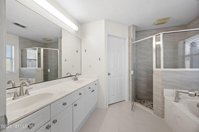 2457 BROOK PARK Way, Jacksonville, FL 32246