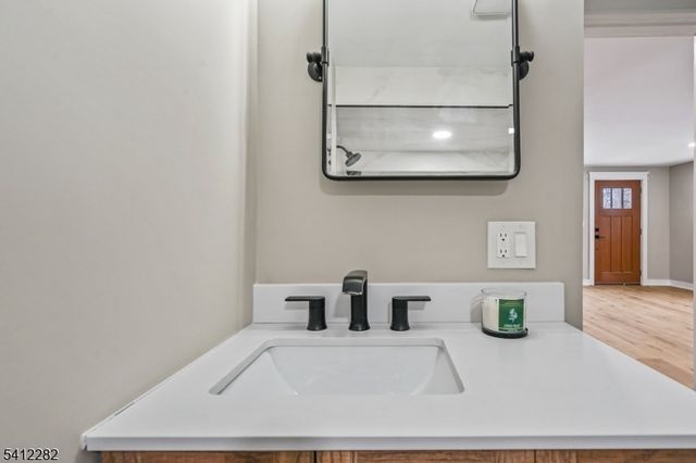 820 Front St, Dunellen Boro, NJ 08812