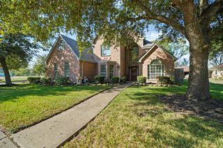 5921 Sawyer Drive, Pearland, TX 77581