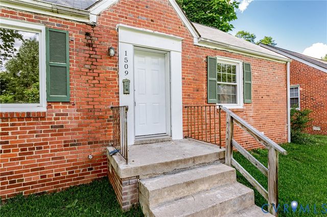 1509 Helen Ln, Richmond, VA 23224