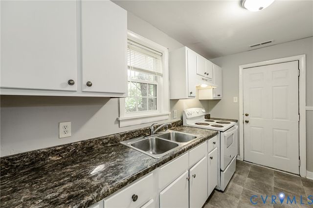 1509 Helen Ln, Richmond, VA 23224