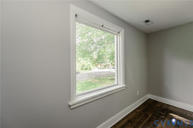 1509 Helen Ln, Richmond, VA 23224