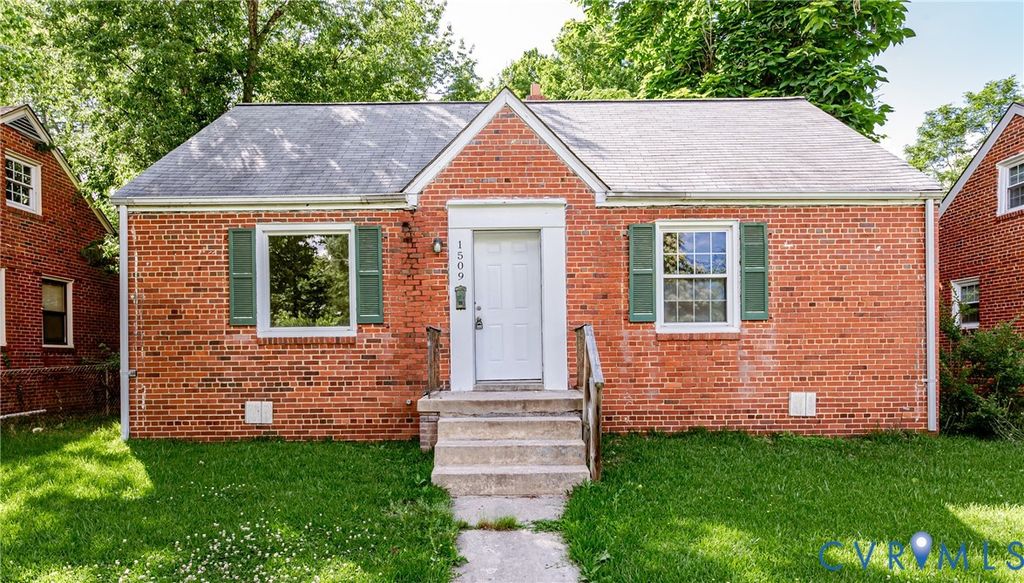 1509 Helen Ln, Richmond, VA 23224