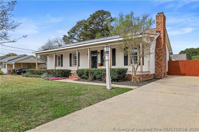 205 Violet Road, Dunn, NC 28334