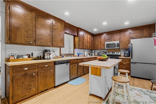 205 Violet Road, Dunn, NC 28334