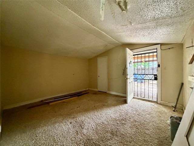 4117 Wiman Drive, Fort Worth, TX 76119