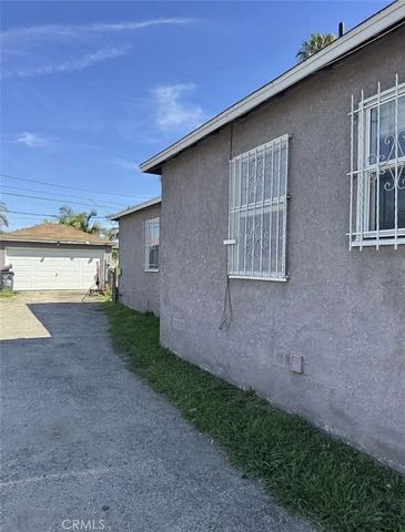 713 E Cocoa, Compton, CA 90221