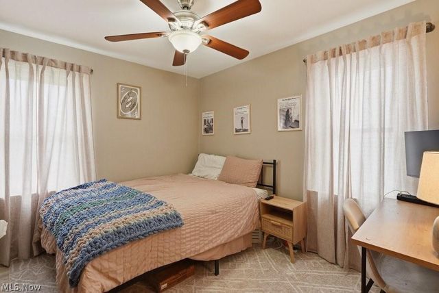 5066 W 6th Street, Brooklyn Heights, OH 44131