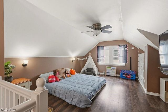 5066 W 6th Street, Brooklyn Heights, OH 44131