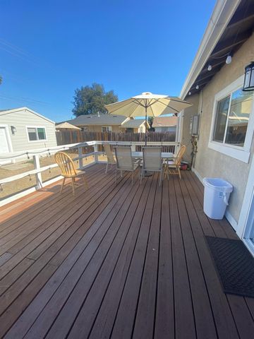 135 Stockton St, Manteca, CA 95337