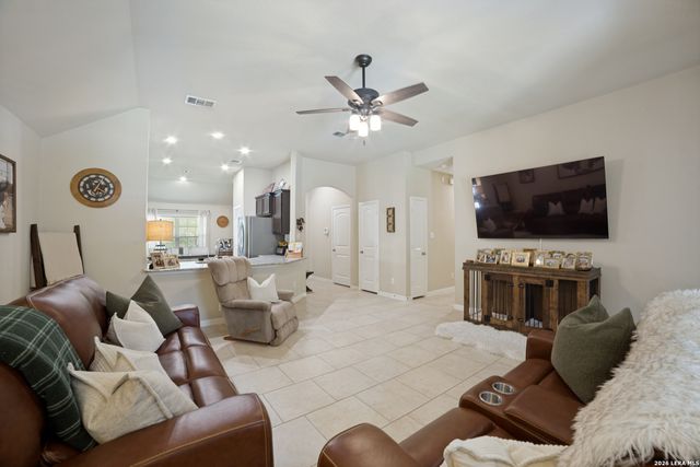 15151 STAGEHAND DR, San Antonio, TX 78245