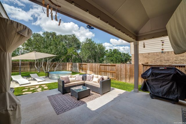 15151 STAGEHAND DR, San Antonio, TX 78245