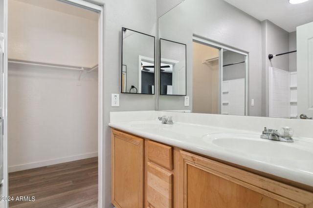 7727 S 45th Lane, Laveen, AZ 85339