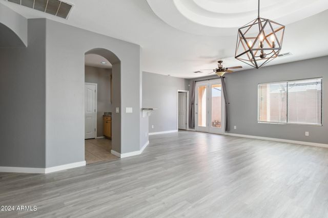 7727 S 45th Lane, Laveen, AZ 85339