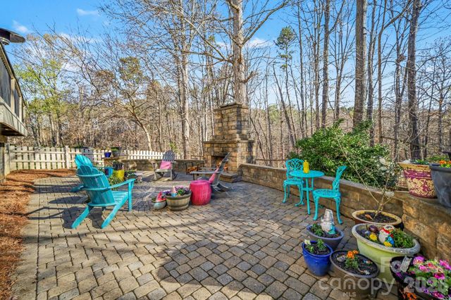 161 Dairy Farm Road, Mooresville, NC 28115