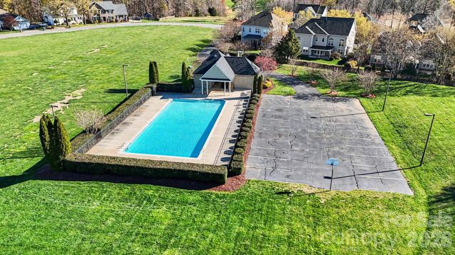 161 Dairy Farm Road, Mooresville, NC 28115