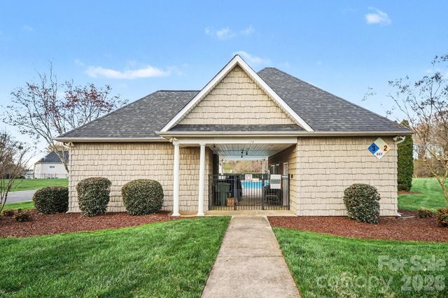 161 Dairy Farm Road, Mooresville, NC 28115