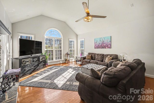 161 Dairy Farm Road, Mooresville, NC 28115