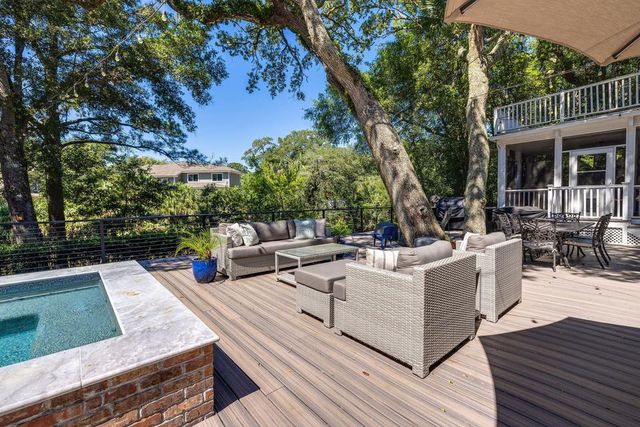 10 Dune Ridge Lane, Isle Of Palms, SC 29451