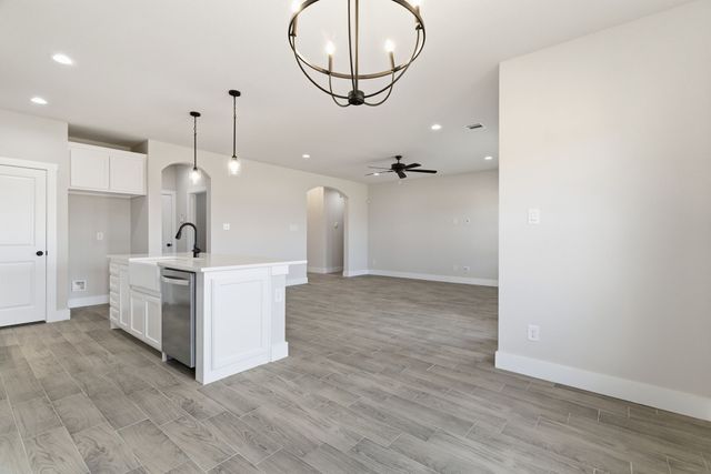 502 Cumberland Trail, Bridgeport, TX 76458