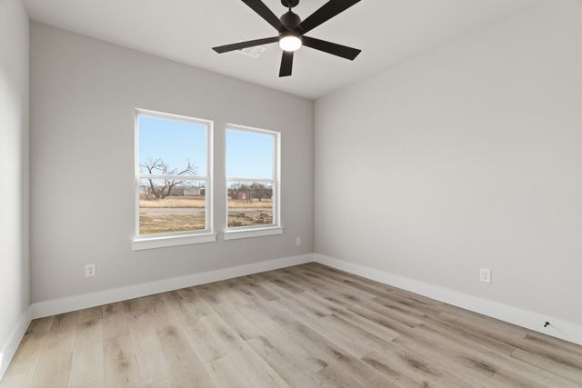 502 Cumberland Trail, Bridgeport, TX 76458