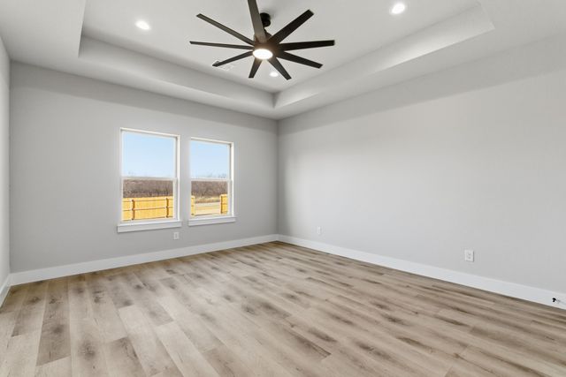 502 Cumberland Trail, Bridgeport, TX 76458