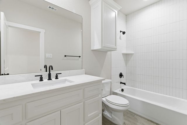 502 Cumberland Trail, Bridgeport, TX 76458